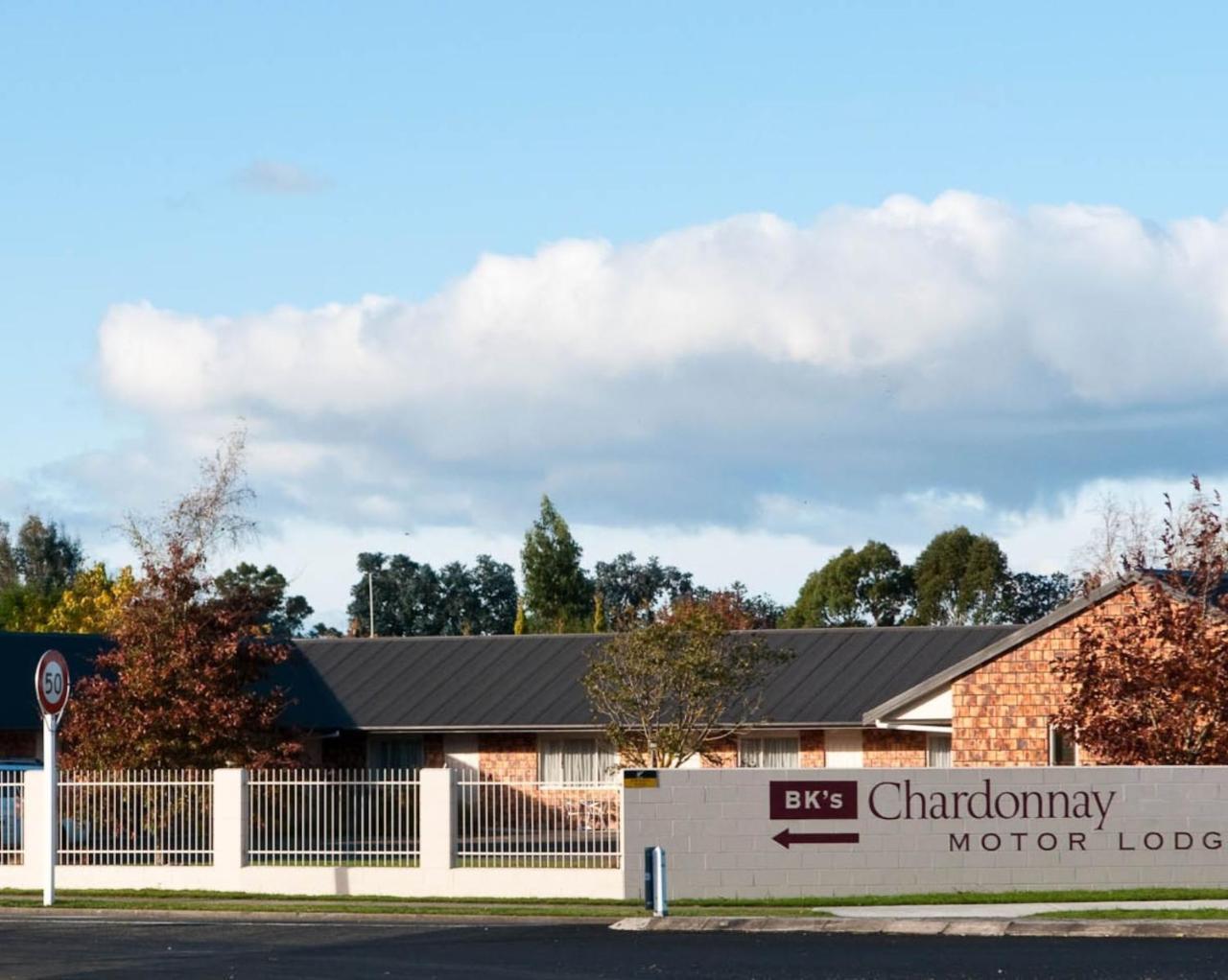 Bk'S Chardonnay Motor Lodge Masterton Buitenkant foto